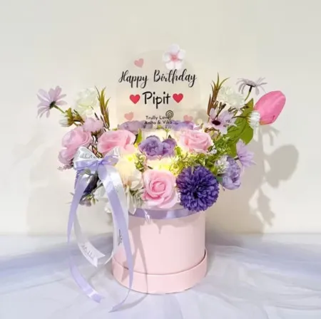 Bloom Box Akrilik Ucapan Ulang Tahun Bolaang Mongondowselatan